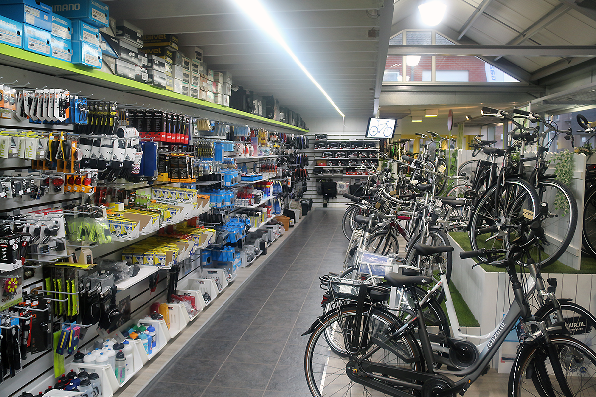 Fietsshop voor alle fietstoebehoeren en fietsaccessoires.